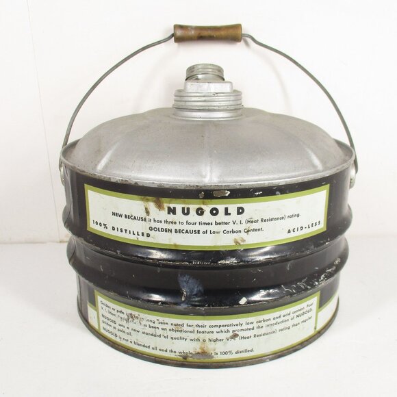 NUGOLD 2 Gallon Oil Can Canadian Tire Corporation Limited Gas Oil Tin - Picture 5 of 9